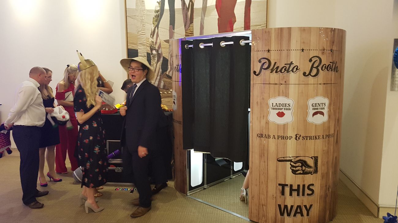 Photo booth hire