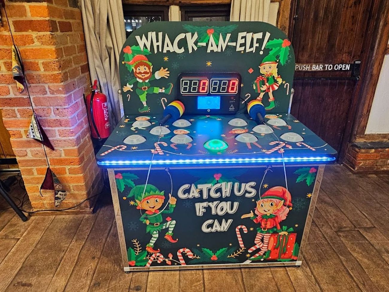 How to Choose The Right Entertainment for Your Company Christmas Party